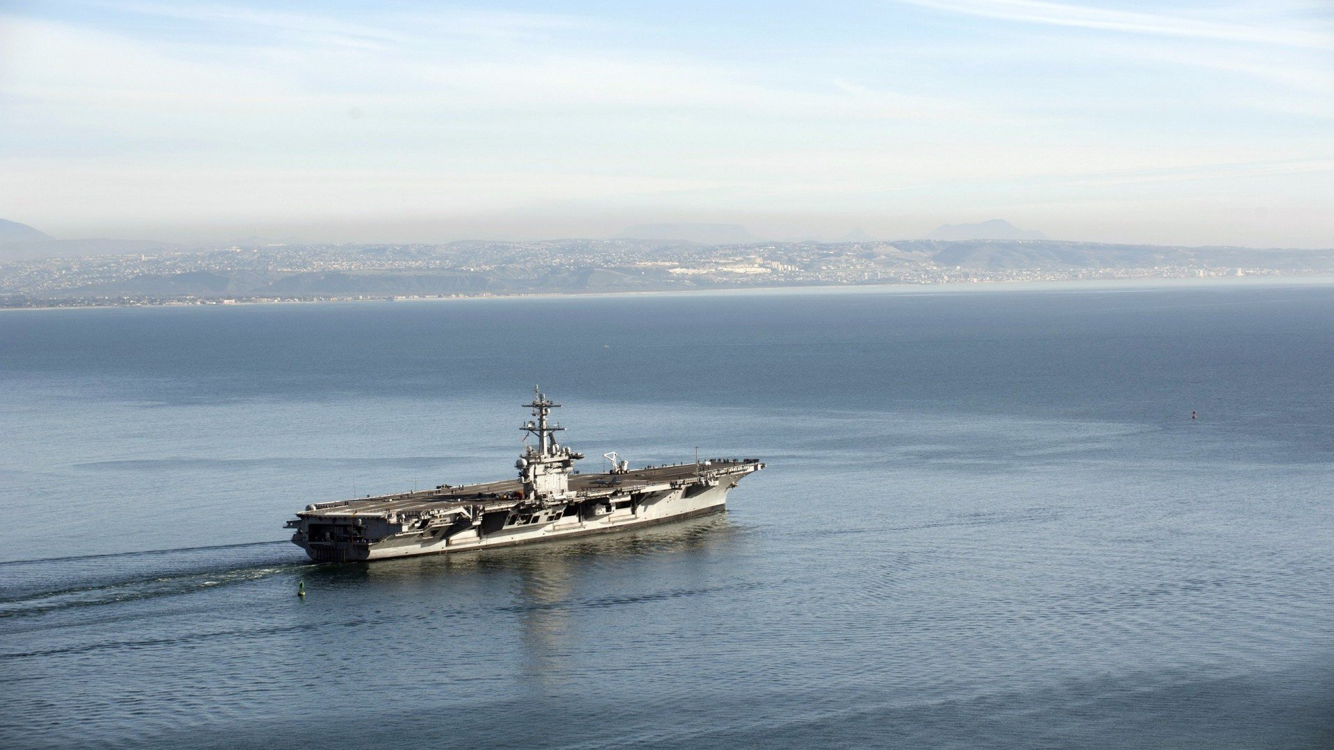 爱游戏平台-库里：跨越“投篮极限”，定义NBA投射新纪元！，库里最新投篮训练